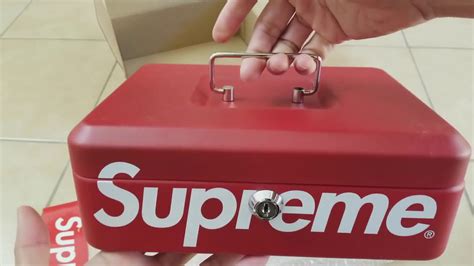 Unboxing SUPREME Hot Red Metal Lock Box w Handle & Key 